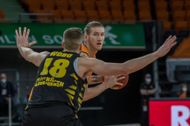 线外援完成 线外援完成