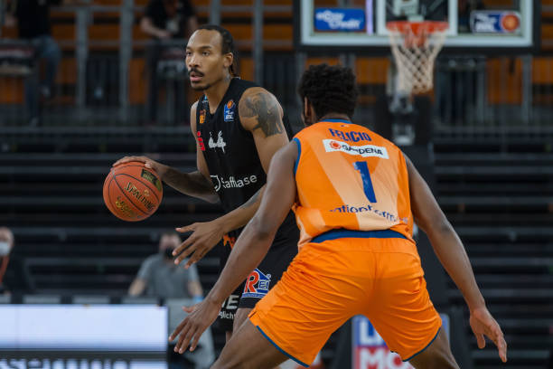 中一向精于 中一向精于