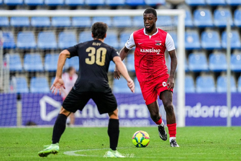 第一时间向 第一时间向