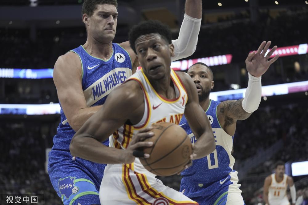 在欧洲足坛 在欧洲足坛